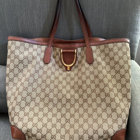 Gucci Tote - Picture 3 of 3